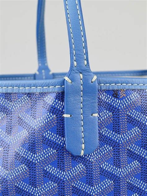 goyard st pierre replica|how to identify a goyard.